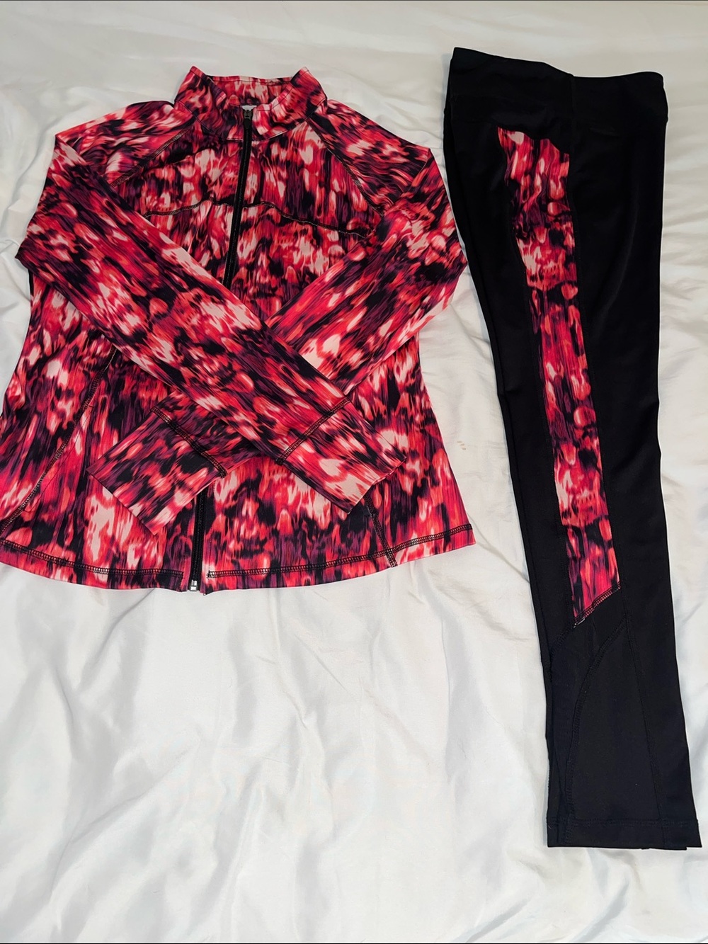 Exertek Pink & Black Abstract Print Zip Jacket with Matching Black Leggings Sz L